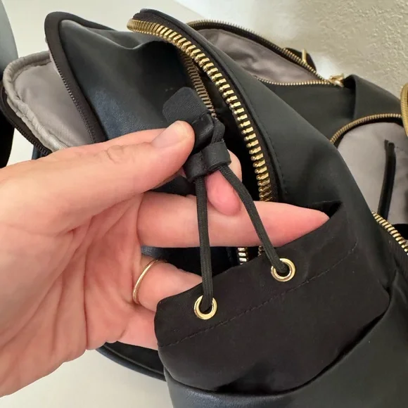 Tumi Black Leather Backpack - Picture 5 of 10